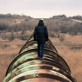 _How to Blow up a Pipeline_